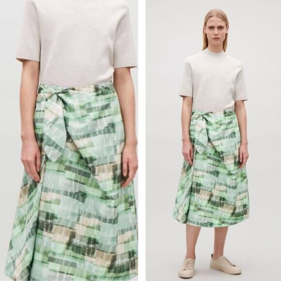 COS Dresses & Skirts - Cos Womens High Waisted Wrap Printed Skirt Size 2